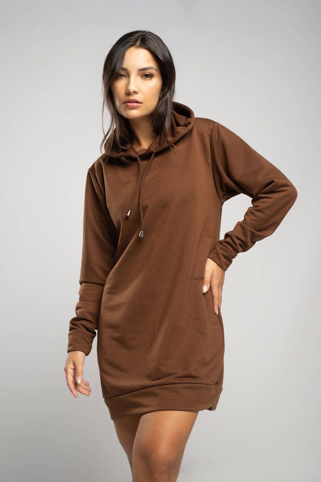 Vestido Blusão Com Capuz Manga Longa Marrom - Vicbela