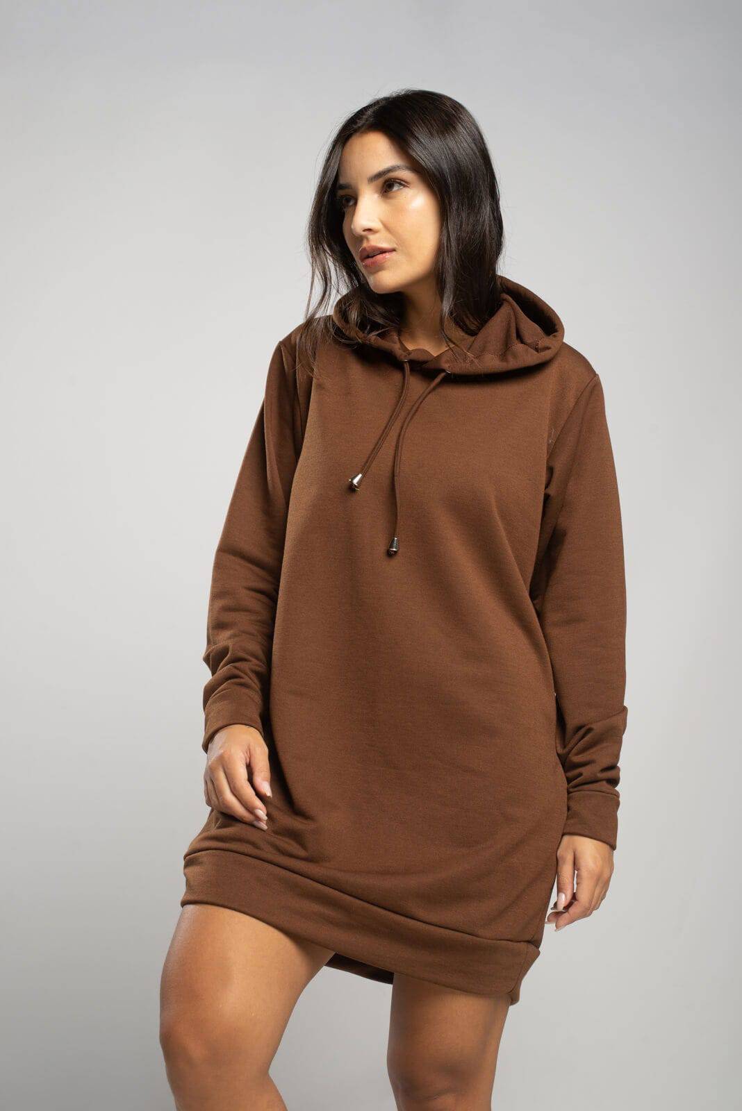 Vestido Blusão Com Capuz Manga Longa Marrom - Vicbela
